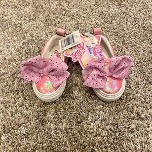 Size 6 JoJo Siwa Shoes